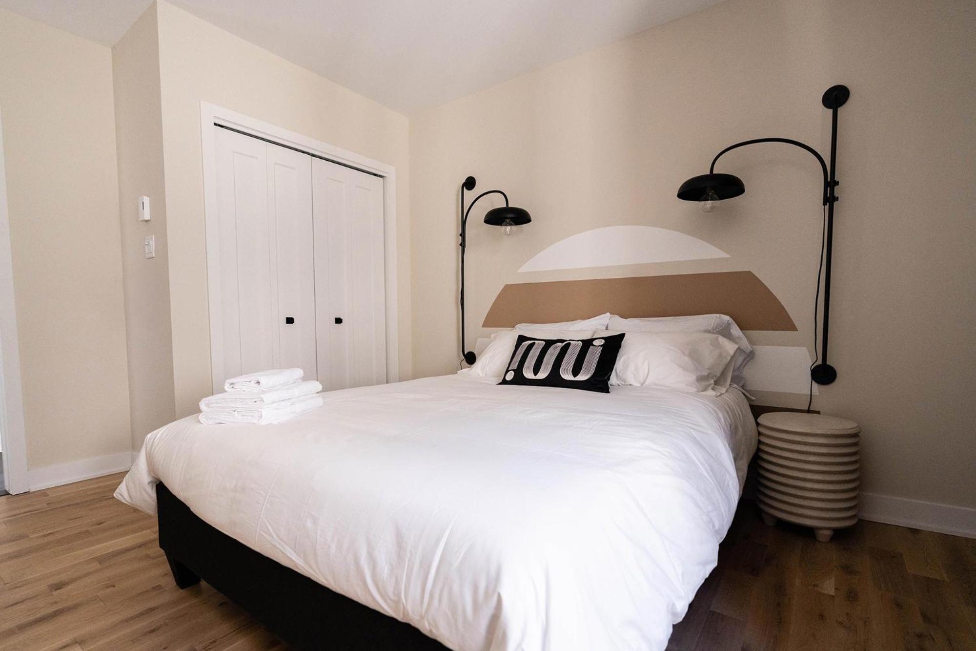 Maison Place Royale By Luxury In Transit Montreal Exterior foto